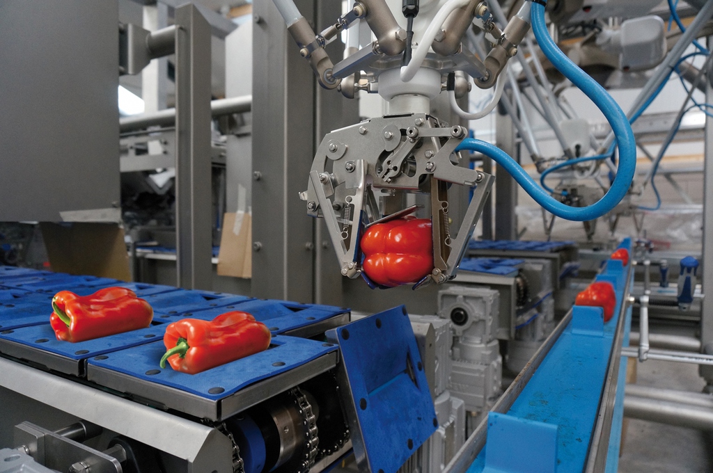 omron’s delta robot range now include a ip69k compliant model