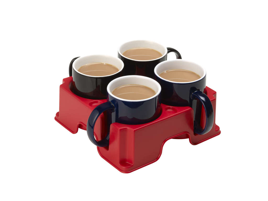 red muggi & black mugs