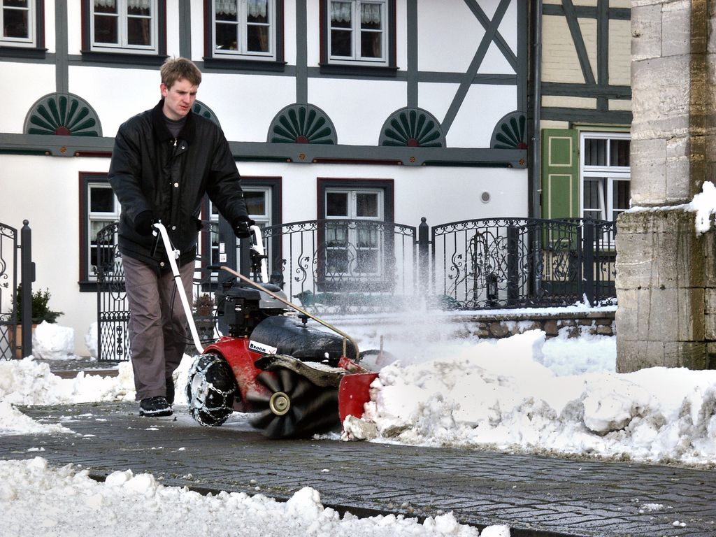 broomex---snow-adjust
