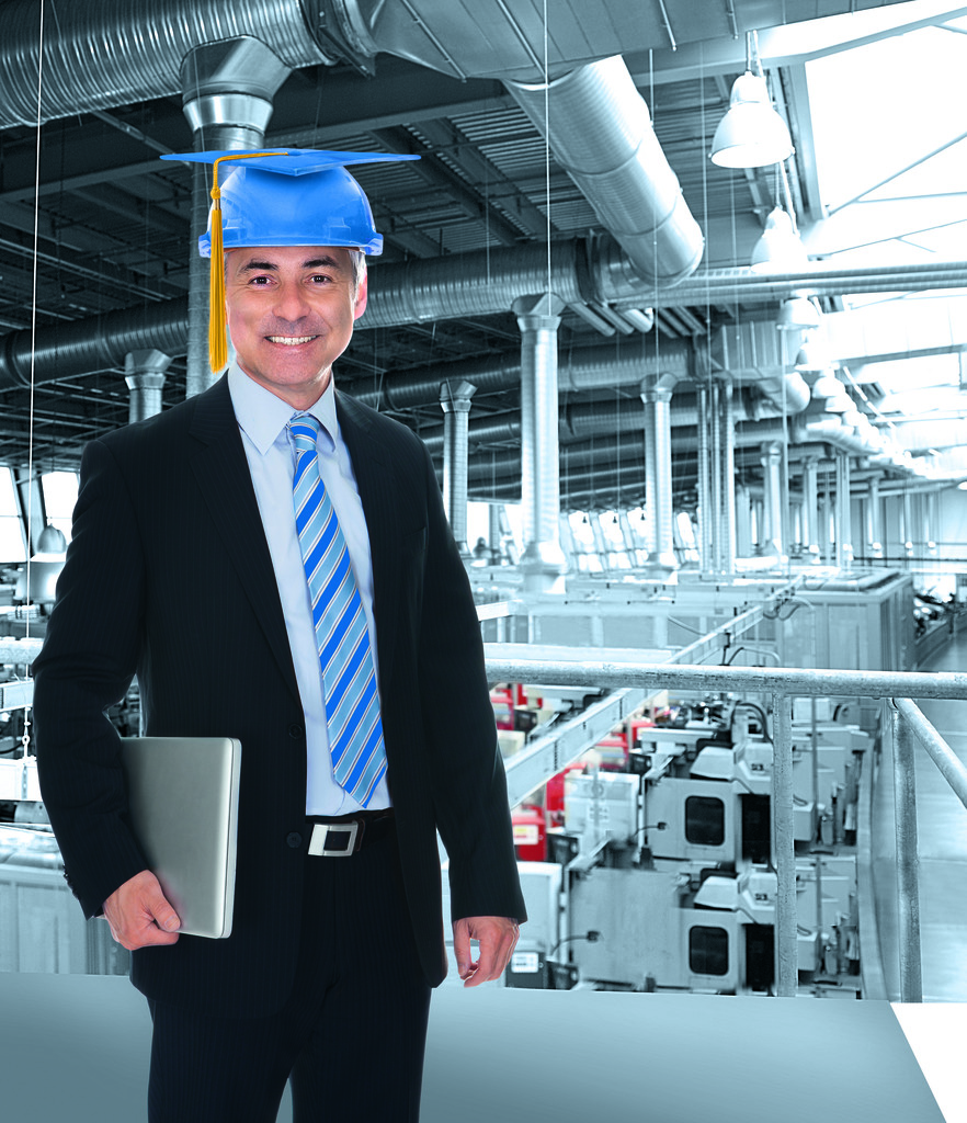f_cmse_graduate_with_hart _hat_and_laptop_thi186211442_get85406187_2014_06_330mm