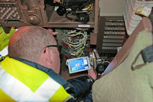 flir760(a) aircraft cockpit inspection with a flir p640 thermal imaging camera