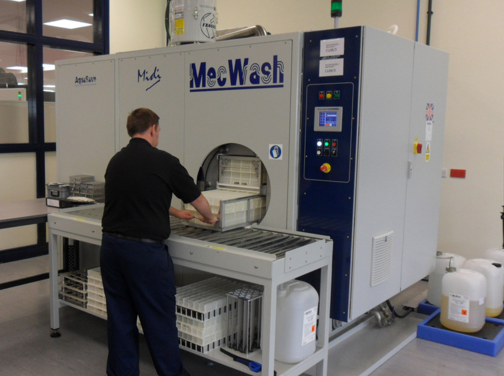 mecwash midi in situ at renishaw_miskin