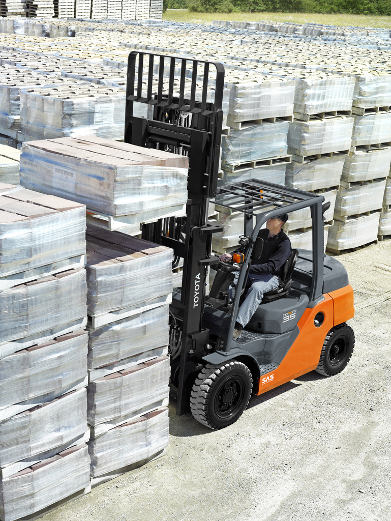 tonero 35-80_stacking_bricks