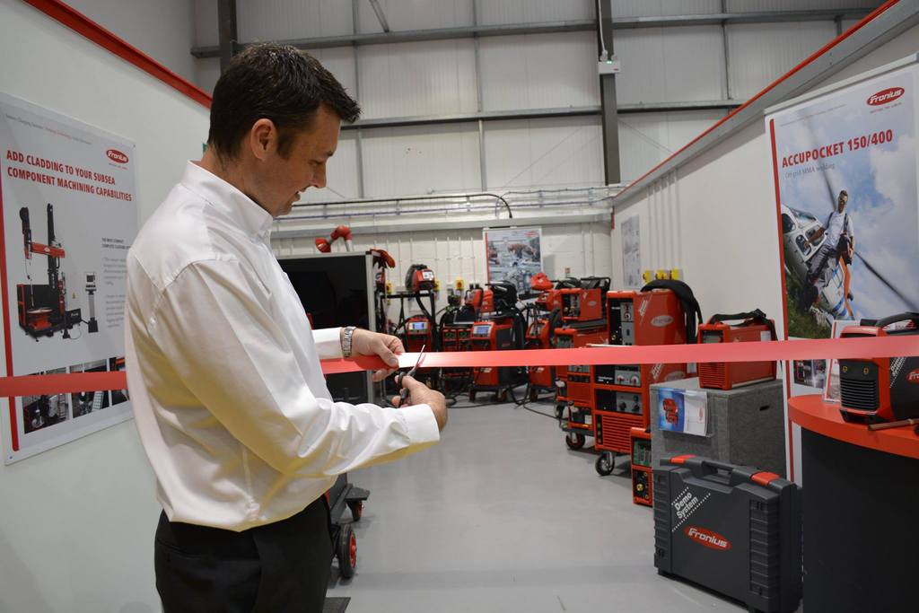 james anderson officialy opens the scottish facility