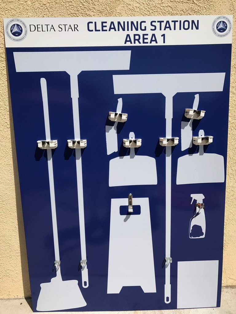 Cleaning stations for manufacturers