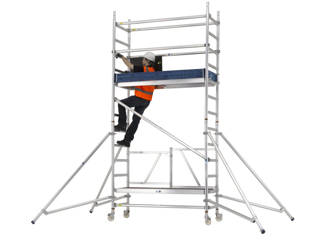 reachmaster mobile scaffold tower