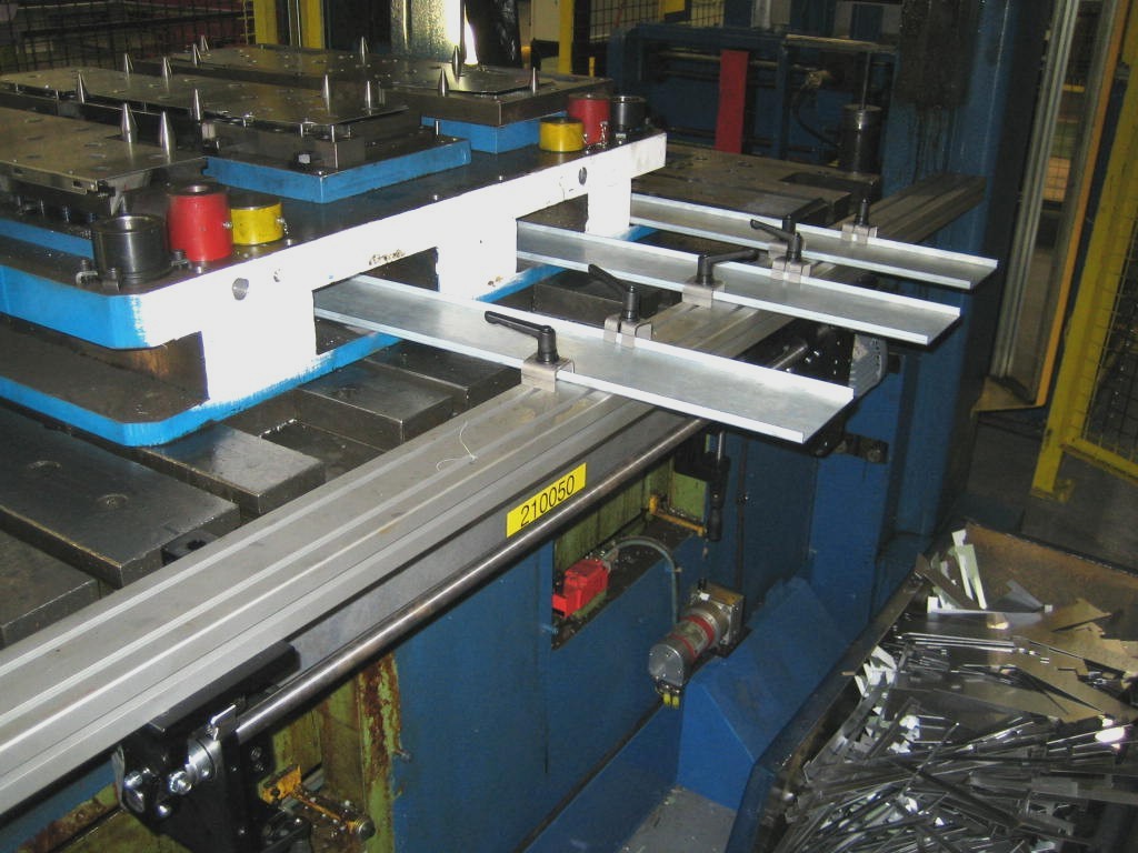 IPE 10th anniversary of scrap shaker