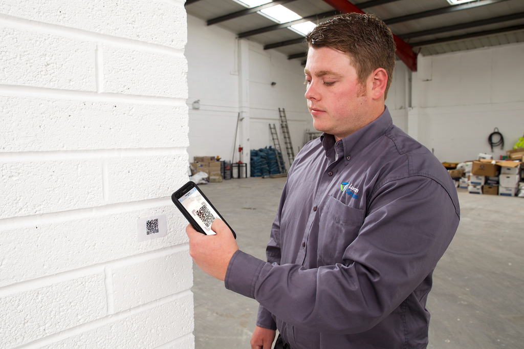 28-sf-lucion-services_qr