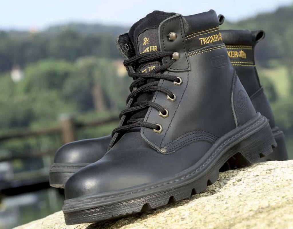 safety footwear manufacturers