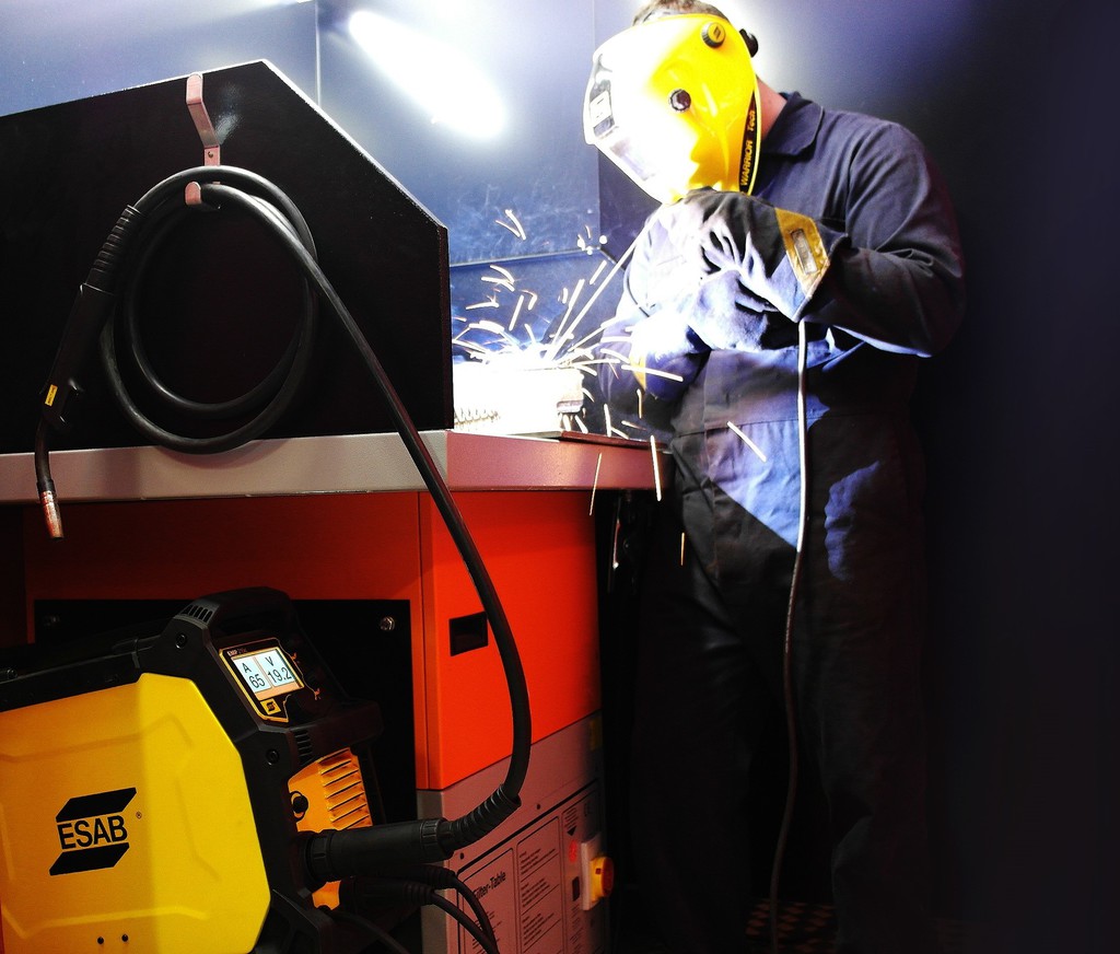 esab1