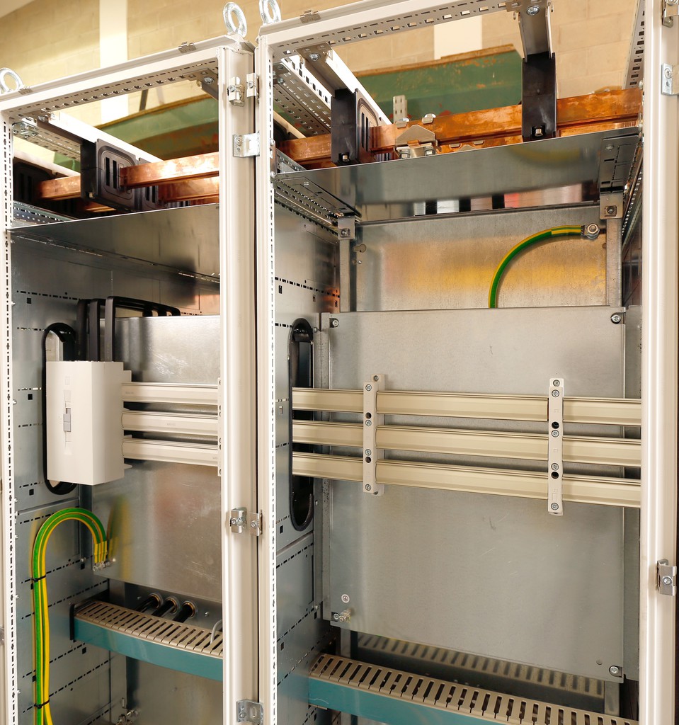 Busbar Systems & Products for LV Power Distribution & Panel Boards