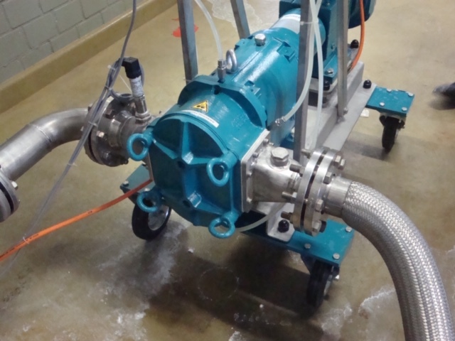 a rotary lobe pump from borger adds sulphuric acid to a neutralising process.